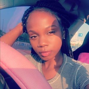 Meet your Posher, Destiny